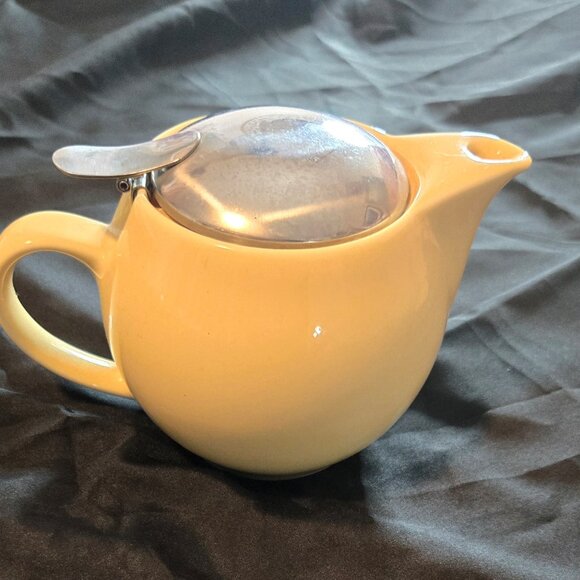 Vintage ZERO JAPAN UNIVERSAL Personal Size Ceramic Teapot w/ Stainless Steel Lid - Picture 2 of 8